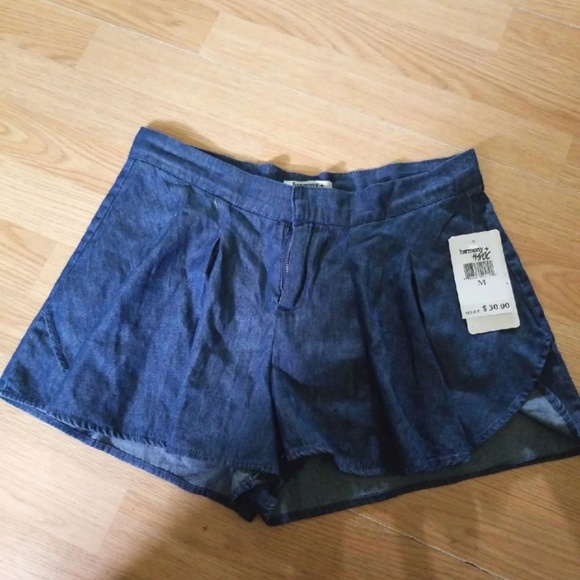 Denim culotte shorts...brand new - Picture 3 of 4